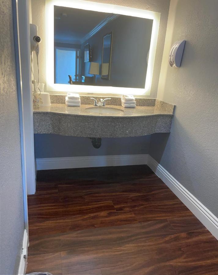 Legacy Inn & Suites 애너하임 외부 사진